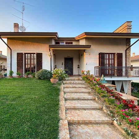 Nest Guesthouse Кастельнуово-дель-Гарда Екстер'єр фото